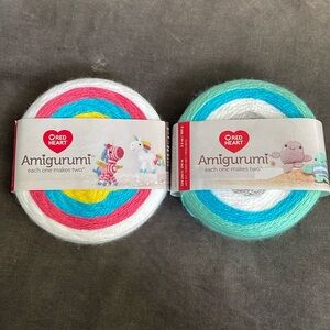 Red Heart -Amigurumi yarn